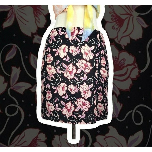 NEW Blue Life Luna Mini Skirt Floral - Picture 2 of 6